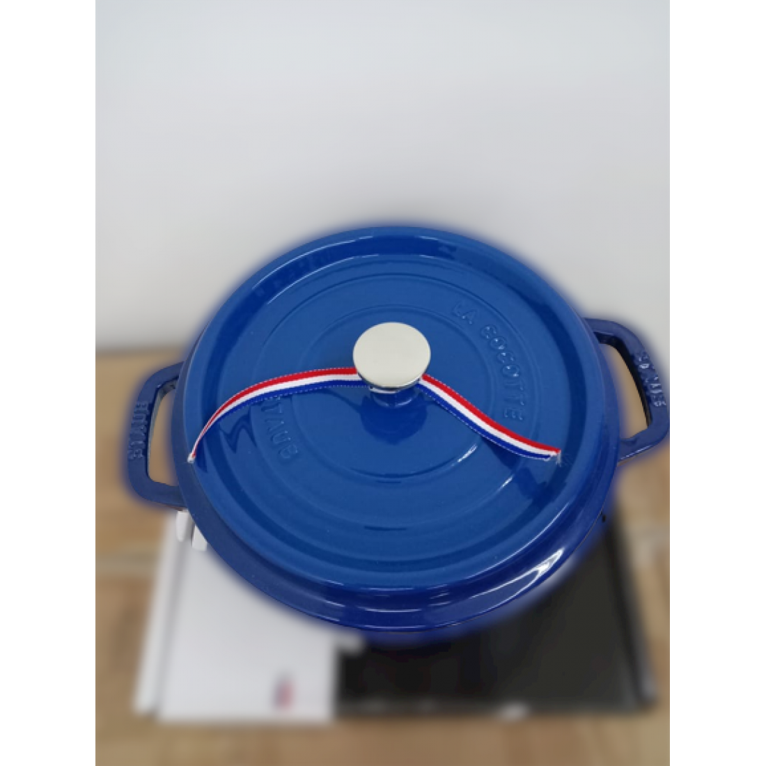 France LE CREUSET High Quality Cocotte Stew Pot Enamel Cast Iron Round Pot 3.8L 24CM French Design Kitchenware