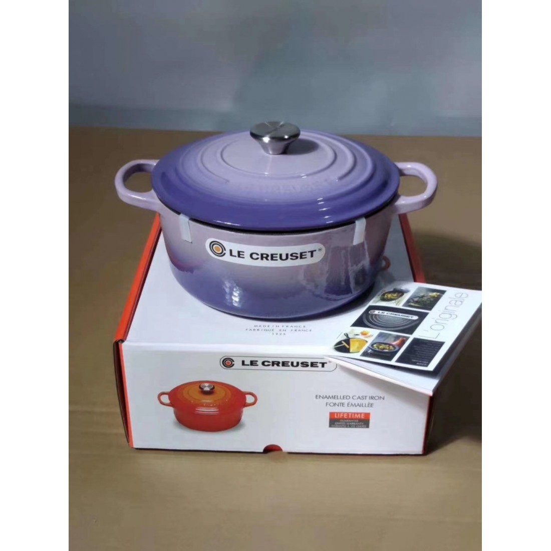 BRAND NEW France LE CREUSET 4.2 L Round Casserole Enamel Cast Oven Cast Metal Iron Cooking Pot