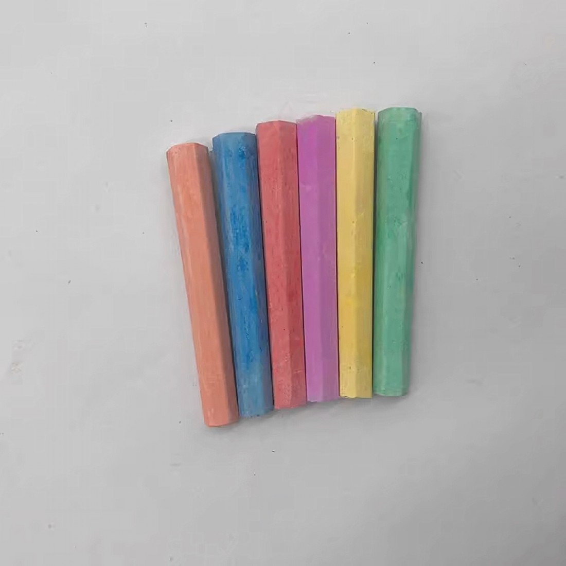  48PCS High-Quality Non-Toxic White and Color Chalk Dustless Long-Lasting Chalk Box